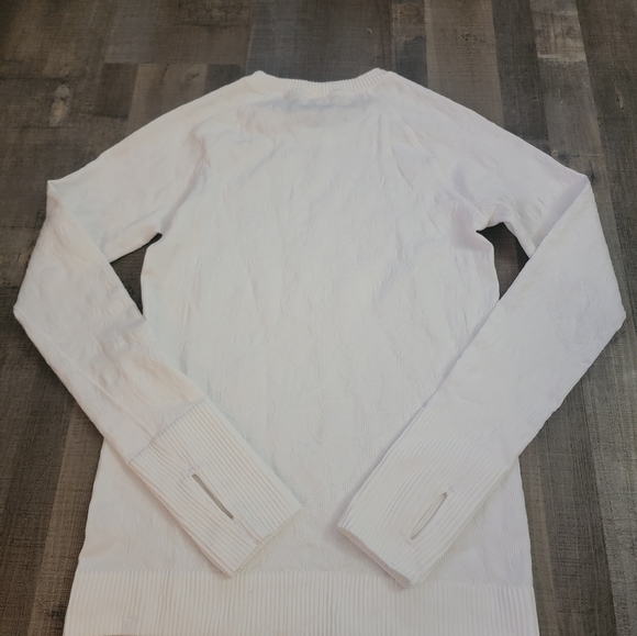 LULULEMON Rest Less Pullover size 6 - Picture 5 of 6